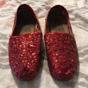 Red Bobs size 7